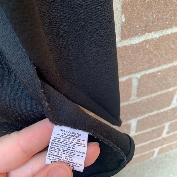 M Boutique - Sleeveless Black Cardigan - Picture 5 of 5